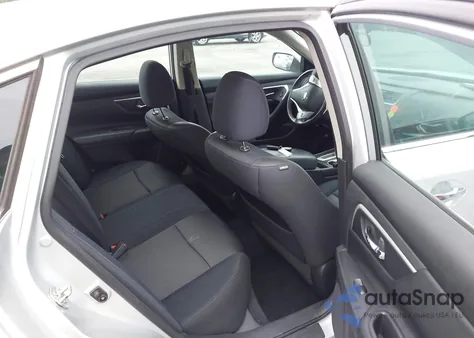 2017 Nissan Altima 2.5 from USA, damaged, VIN 1N4AL3AP4HC272947